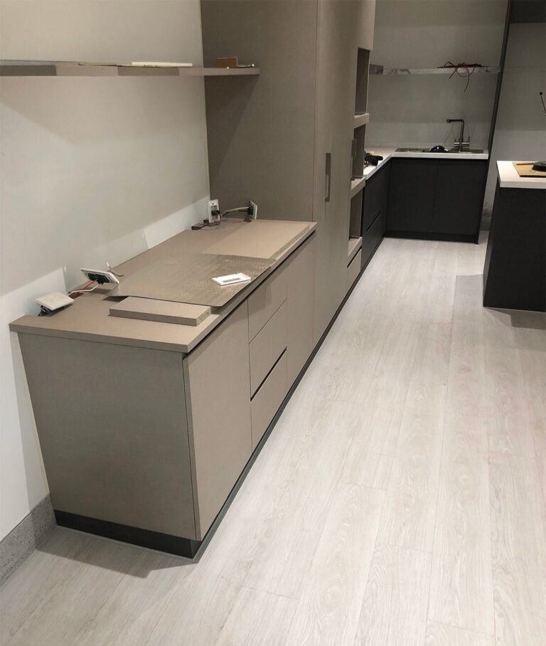 超耐磨木地板=>Robina羅賓8mm-1